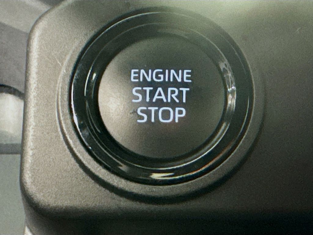 Used Car 2024 Toyota Tacoma  Sr5 For Sale Under $35,000 In Austin, Texas