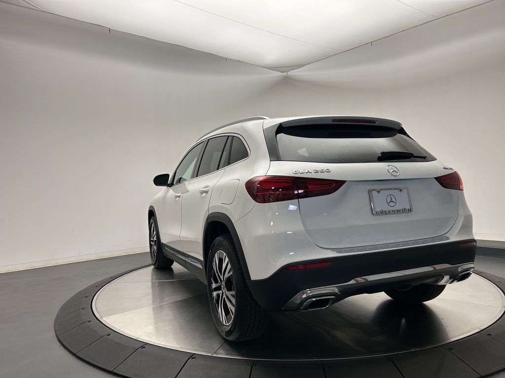 Thumbnail: 2025 Mercedes-Benz GLA - 5