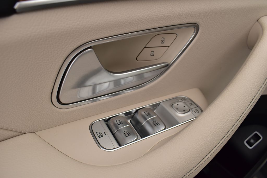 Thumbnail: 2026 Mercedes-Benz GLE - 14