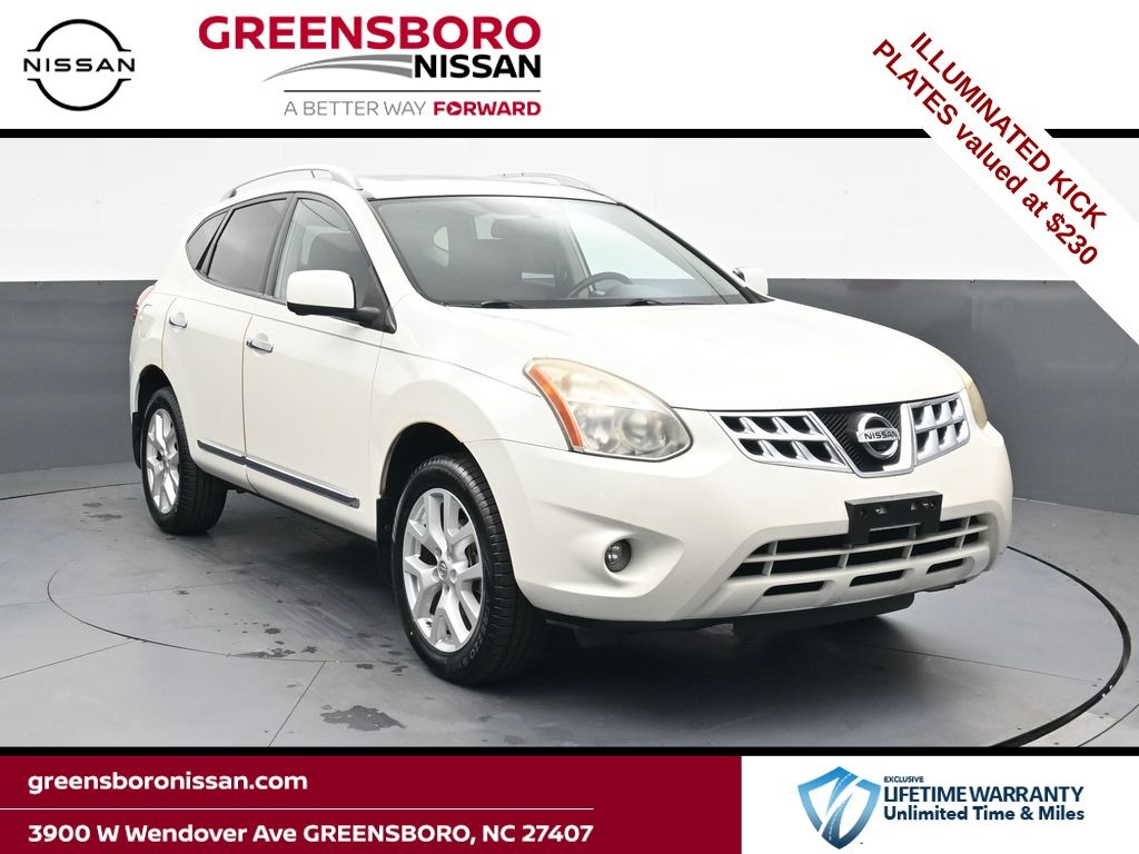 2013 Nissan Rogue SV with SL AWD