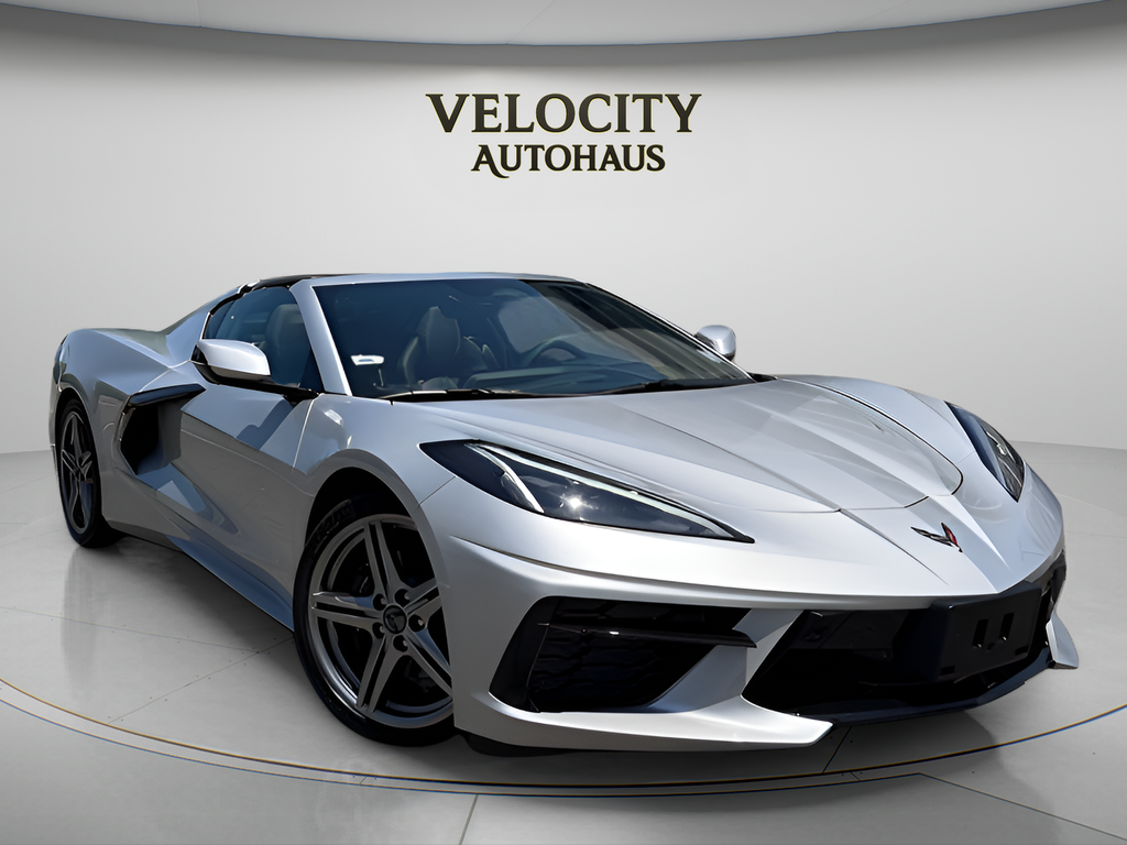 Blade Silver Metallic 2026 Chevrolet Corvette Coupe Rear-Wheel Drive 8-Speed Dual Clutch