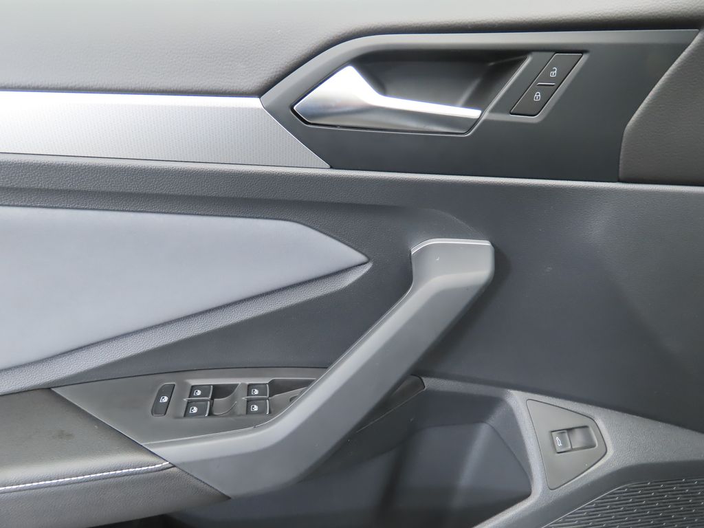 Thumbnail: 2026 Volkswagen Jetta - 23