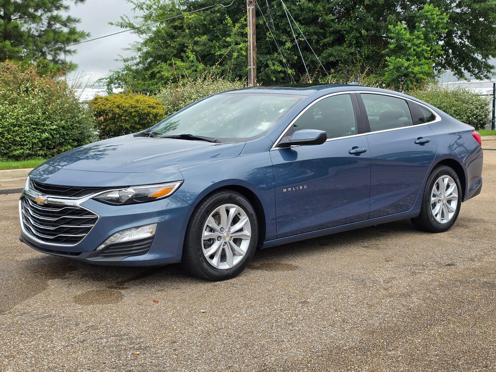 Lakeshore Blue Metallic 2024 Chevrolet Malibu Sedan Front-Wheel Drive Continuously Variable Transmission