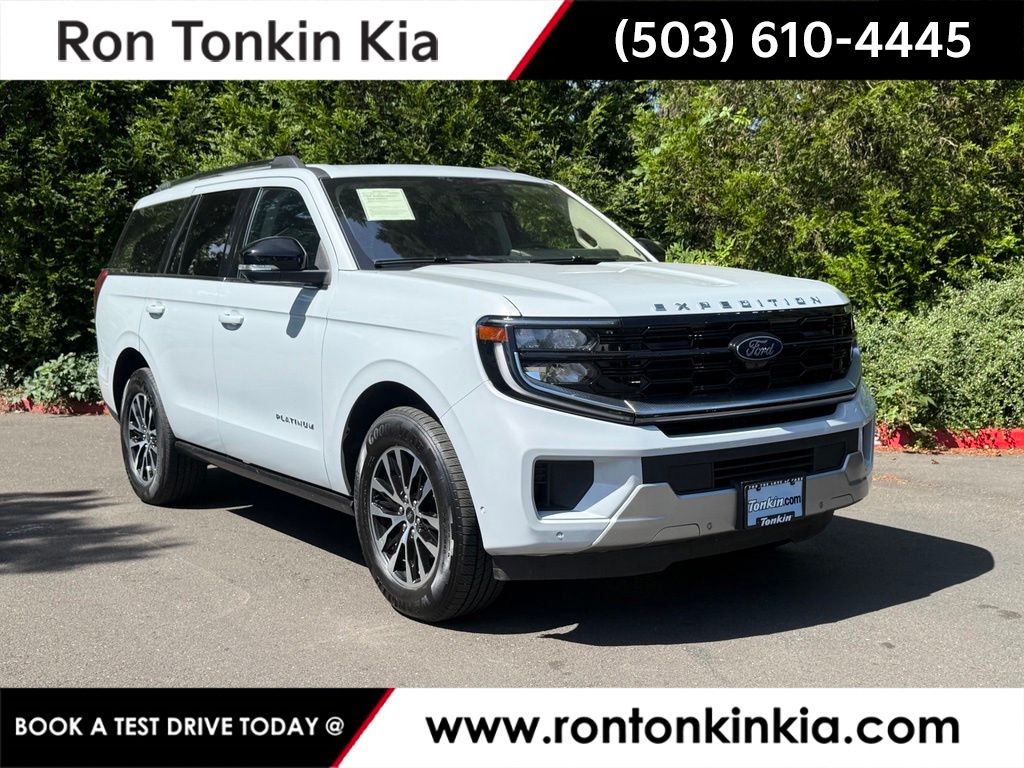 Silver Metallic 2025 Ford Expedition SUV / Crossover Four-Wheel Drive Automatic