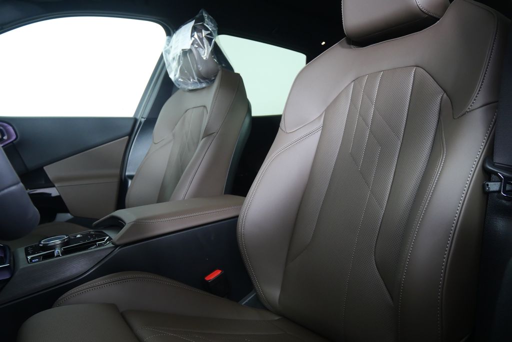 Thumbnail: 2026 BMW X3 - 11