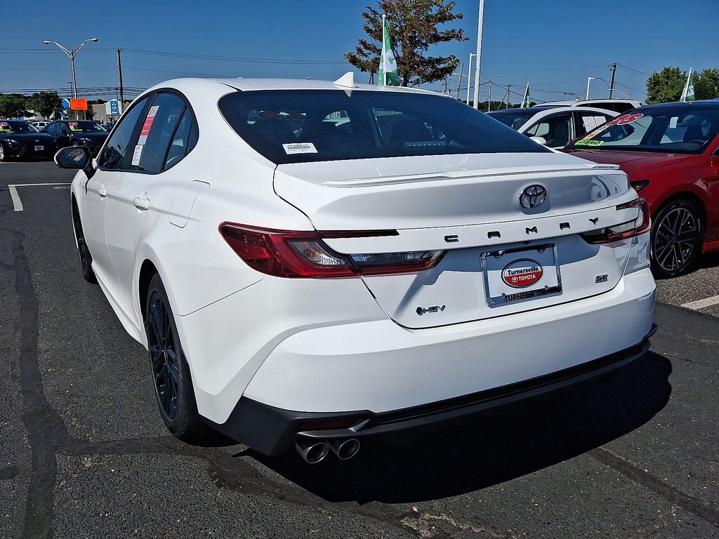 Thumbnail: 2025 Toyota Camry - 4