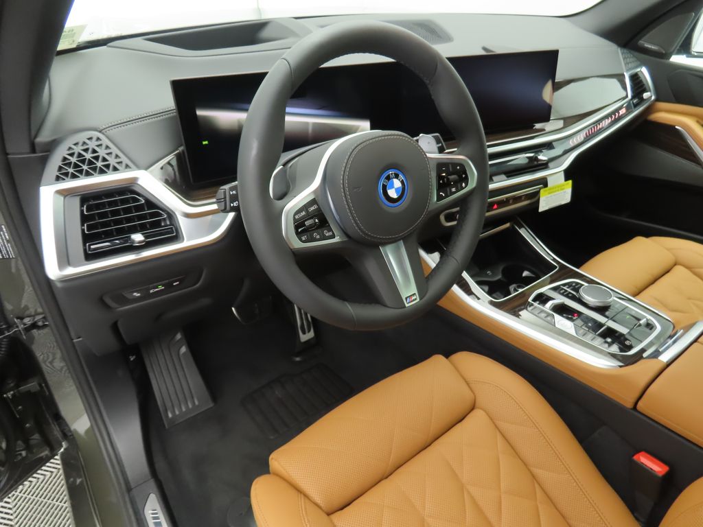 Thumbnail: 2026 BMW X5 - 9