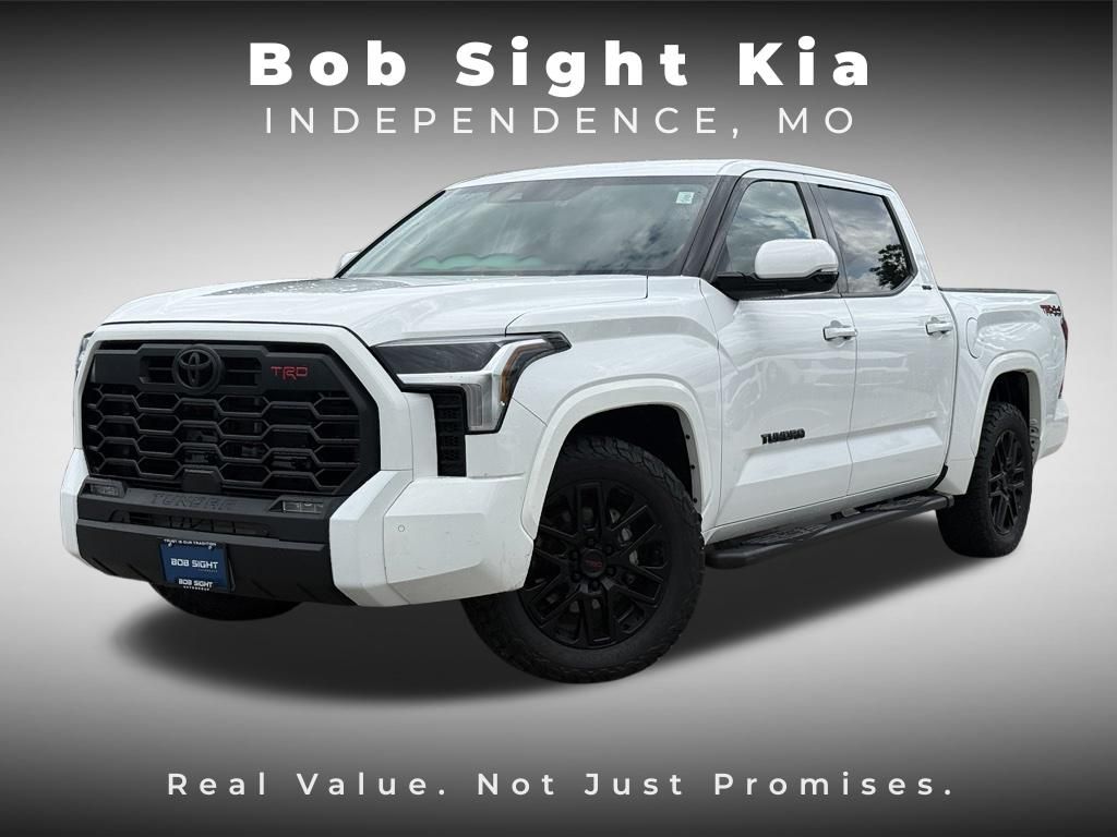 2024 Toyota Tundra SR5