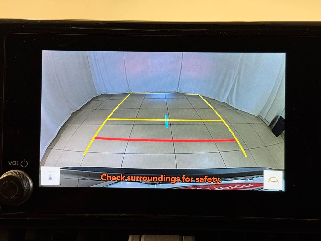 Thumbnail: 2025 Toyota RAV4 - 29