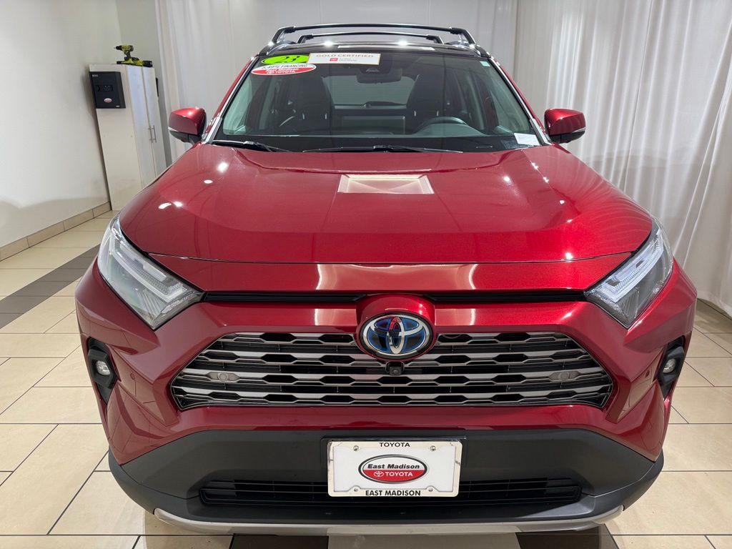 Thumbnail: 2023 Toyota RAV4 - 8