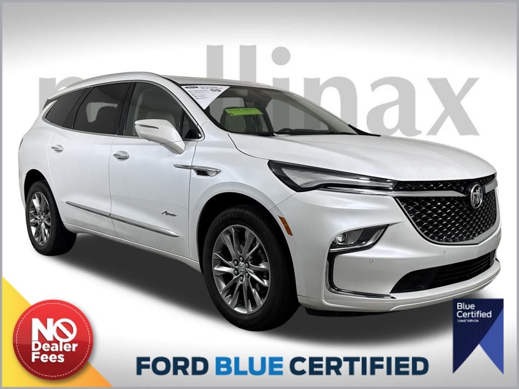 2023 Buick Enclave Avenir's photo