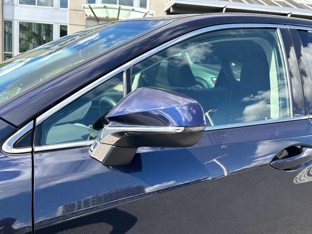Thumbnail: 2019 Lexus RX - 13