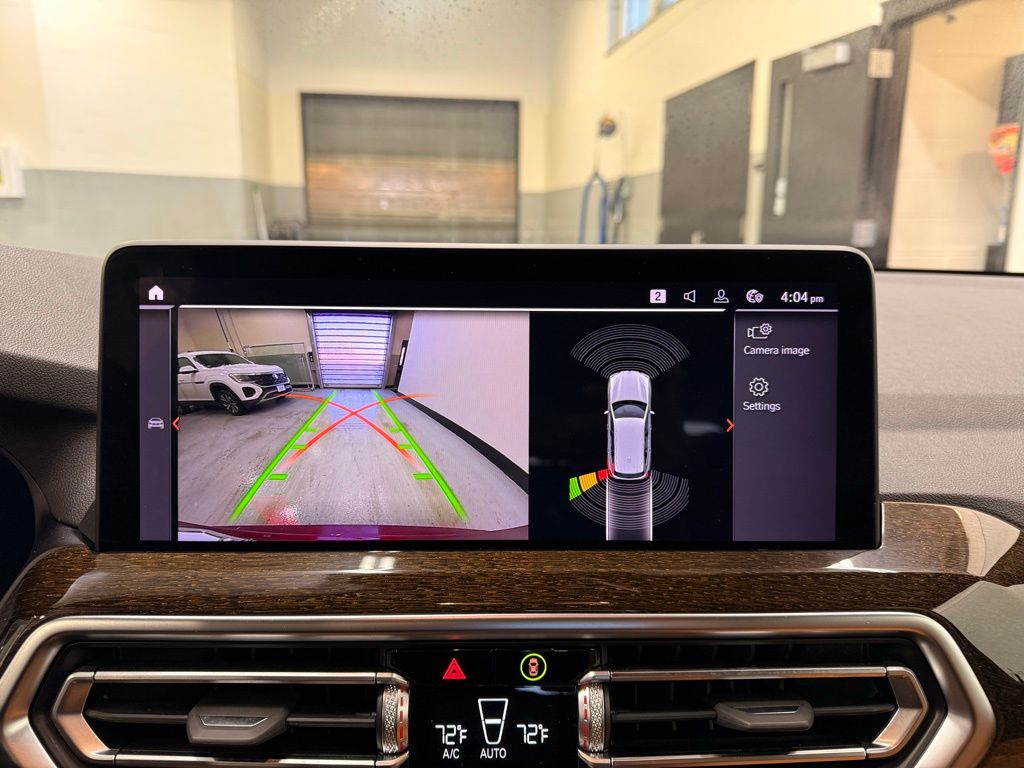 Thumbnail: 2022 BMW X3 - 17