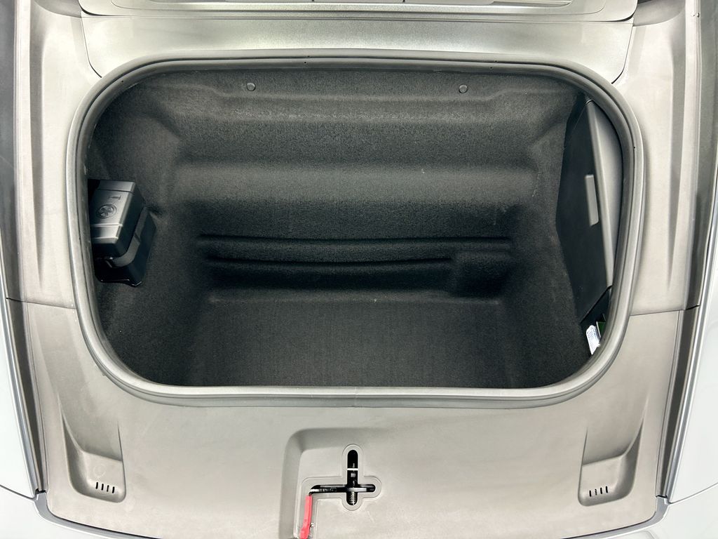 Thumbnail: 2026 Porsche 911 - 28