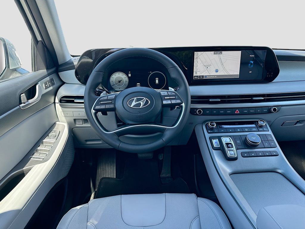 2025 Hyundai Palisade SEL 19