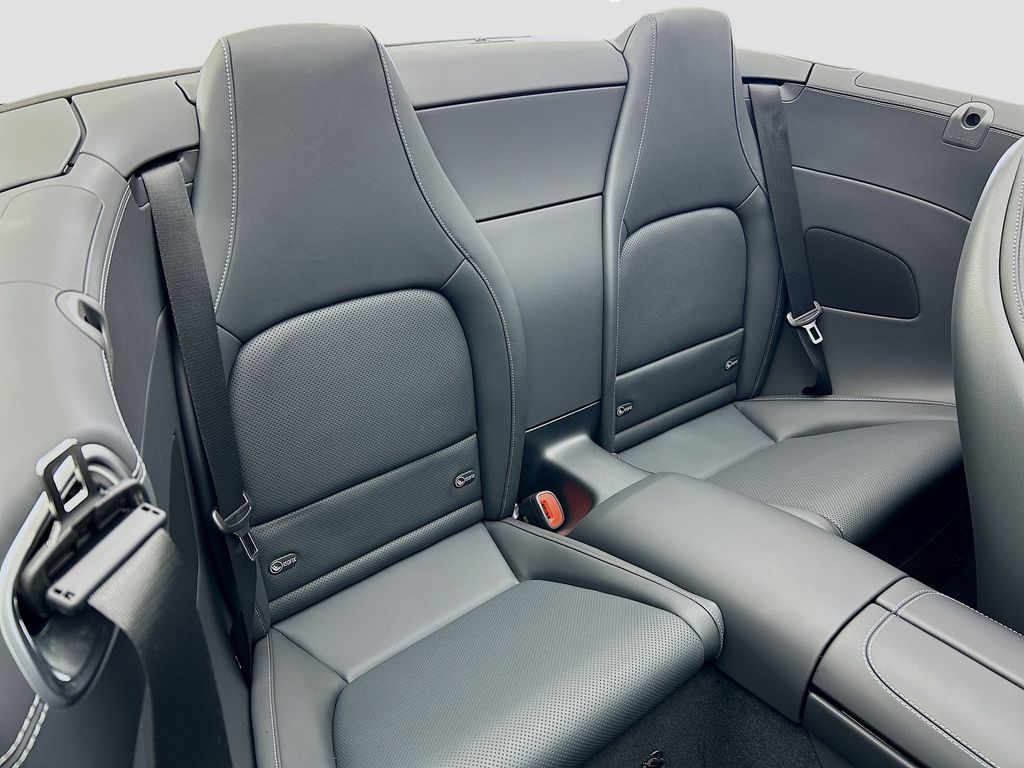 Thumbnail: 2026 Mercedes-Benz SL-Class - 21