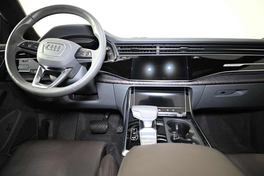 2019 Audi Q8 Prestige 16