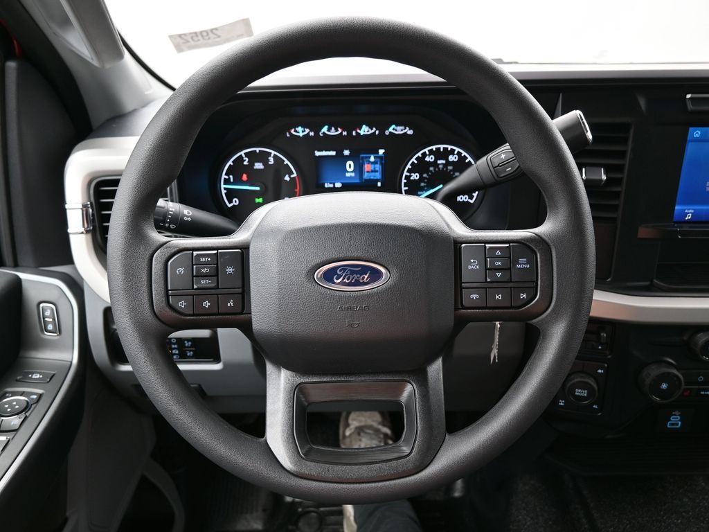 2024 Ford F-350 Super Duty XLT