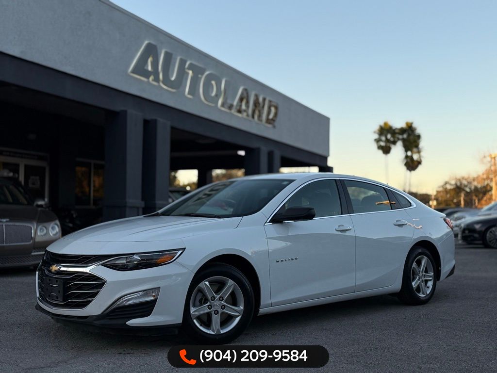 Summit White 2024 Chevrolet Malibu LS Fleet FWD Sedan Front-Wheel Drive Continuously Variable Transmission