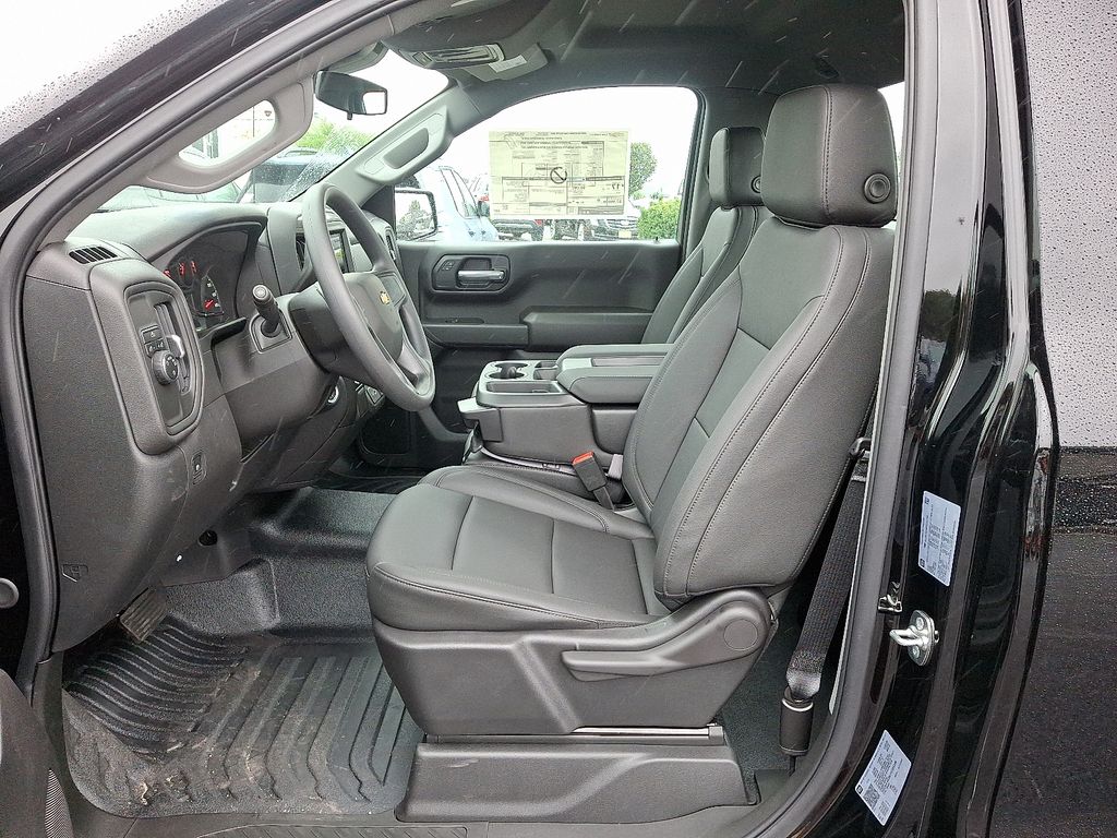 Thumbnail: 2026 Chevrolet Silverado 1500 - 5