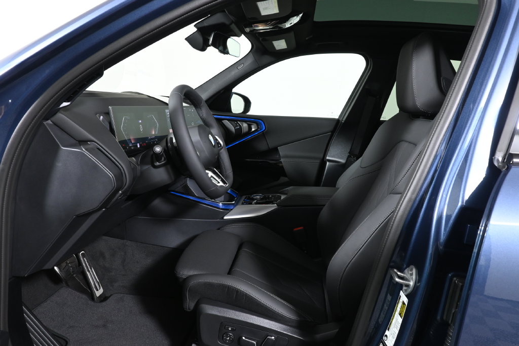 Thumbnail: 2026 BMW X3 - 3