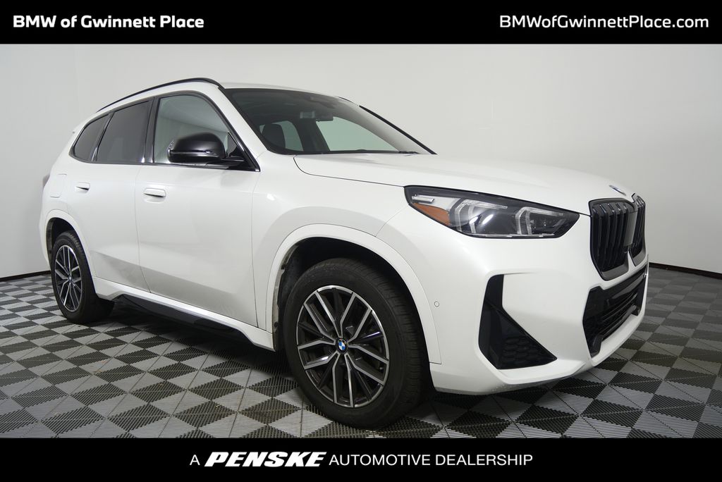 Thumbnail: 2023 BMW X1 - 1