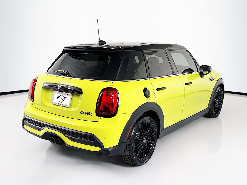 Thumbnail: 2024 MINI Cooper - 5