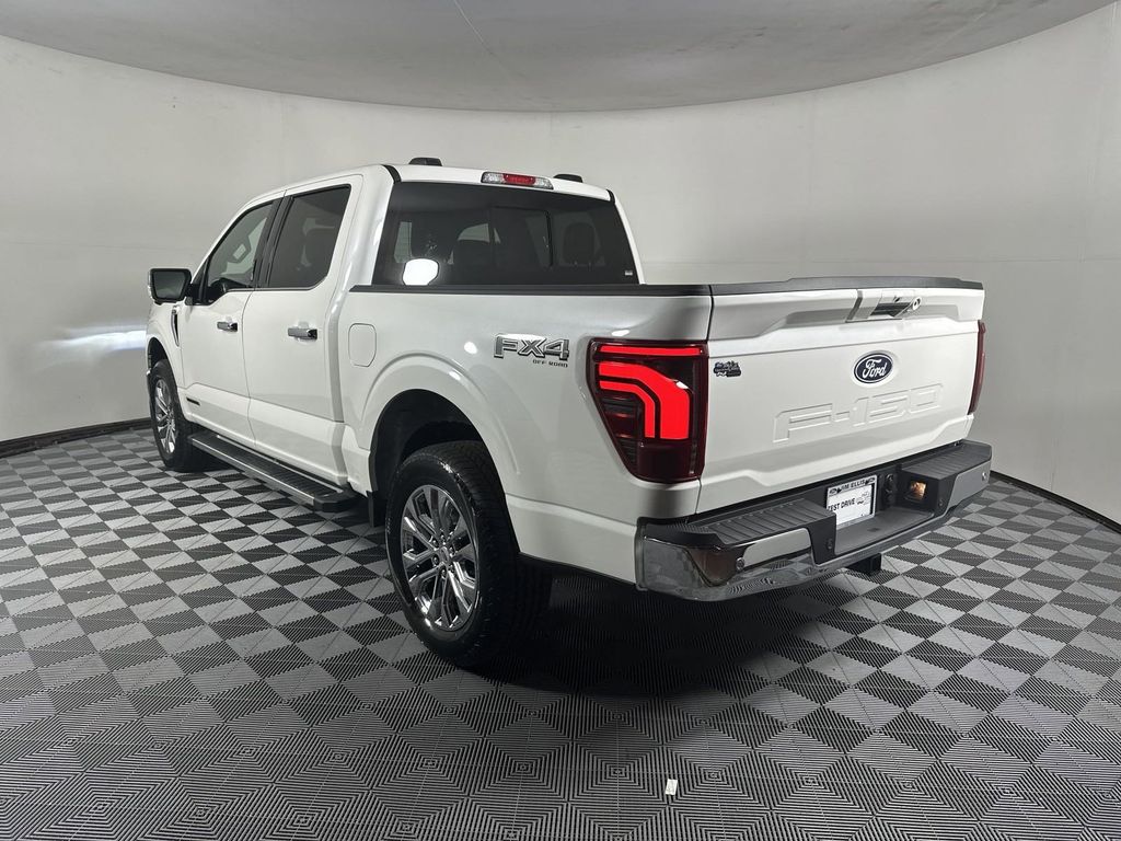 2024 Ford F-150 Lariat 5