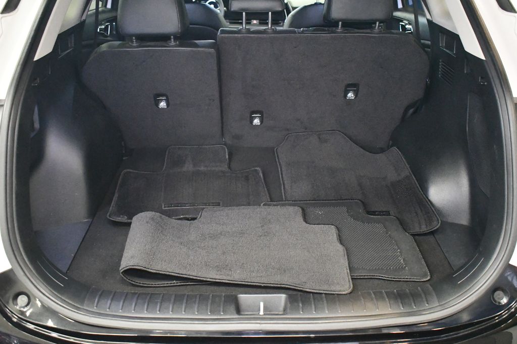 Thumbnail: 2023 Kia Sportage - 5