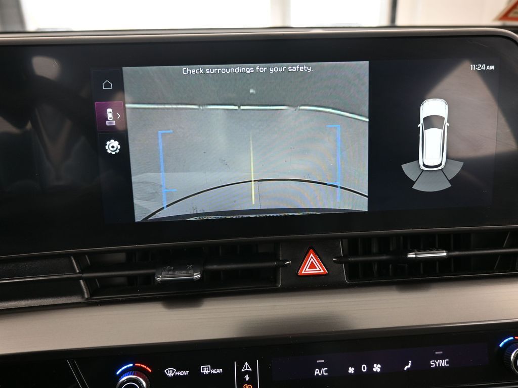 Used 2025 Everlasting Silver Kia EX image 21