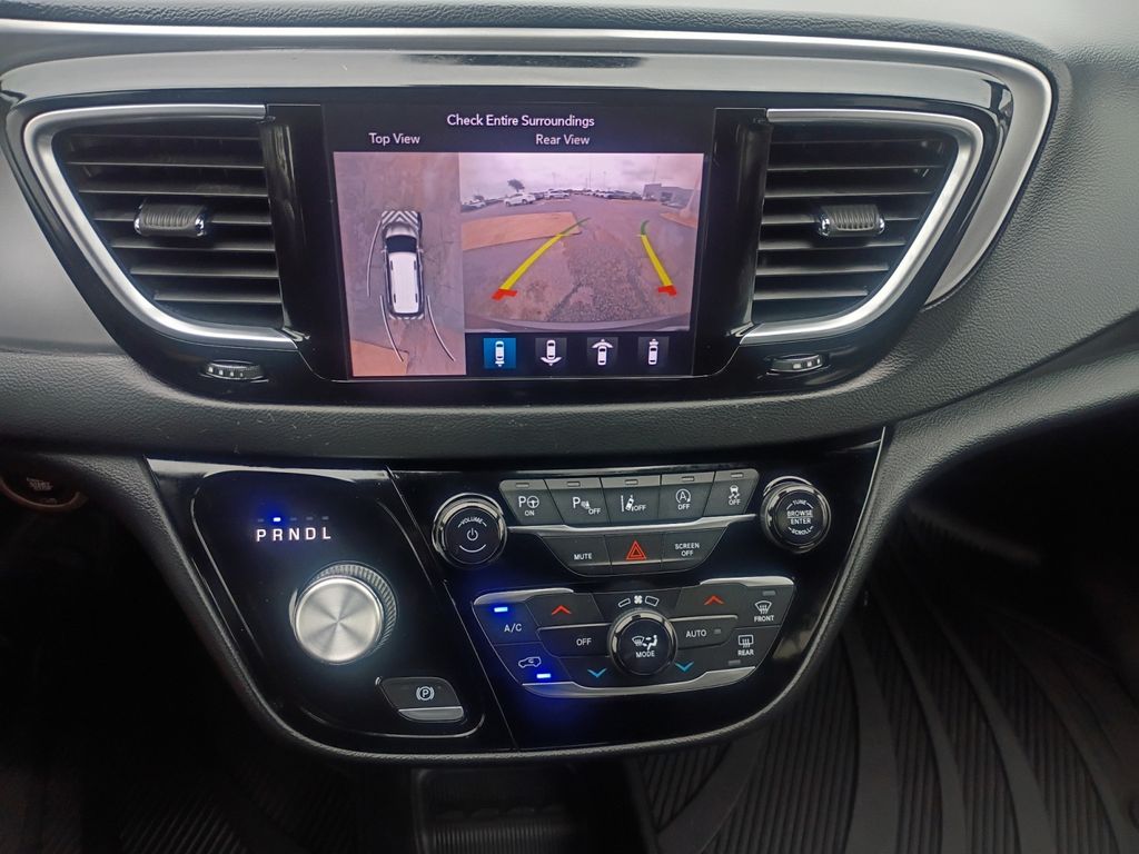 Used Car 2019 Chrysler Pacifica  Touring Plus For Sale Under $20,000 In Austin, Texas