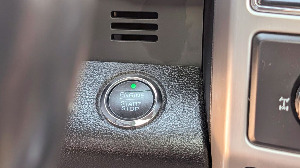 Used 2018 Ford F-150 Platinum 4D SuperCrew