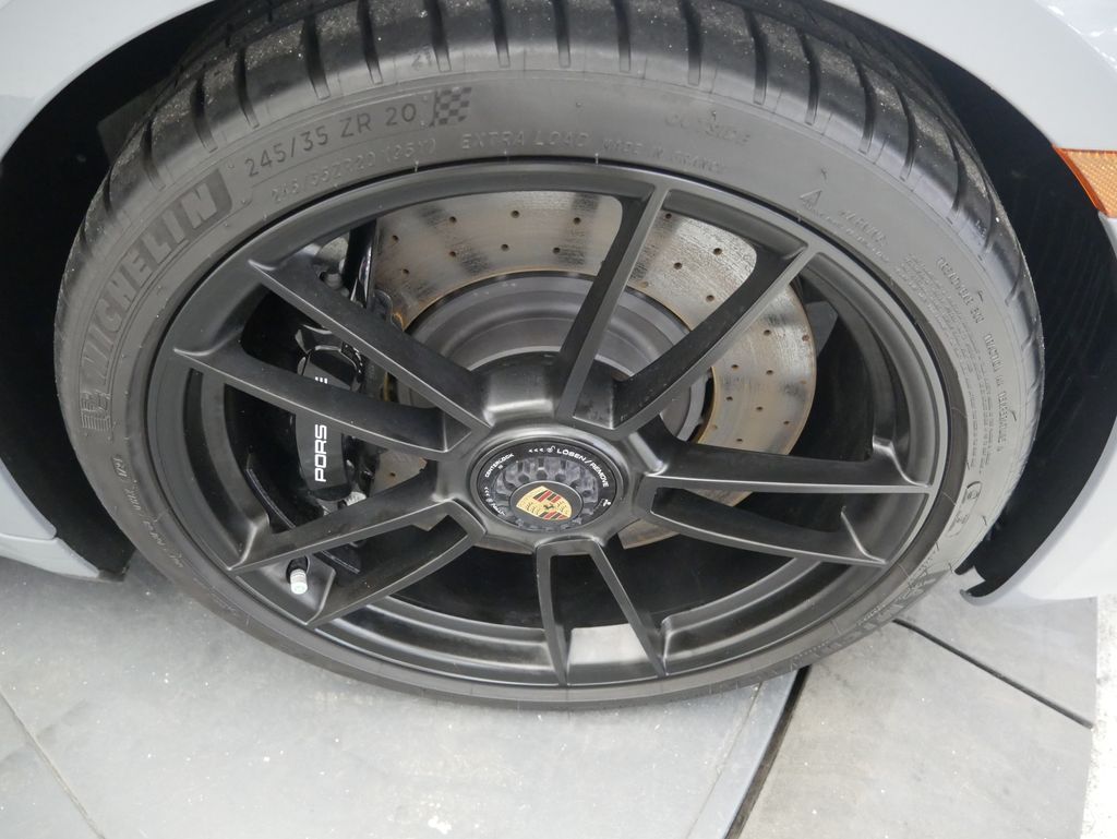 Thumbnail: 2024 Porsche 911 - 16