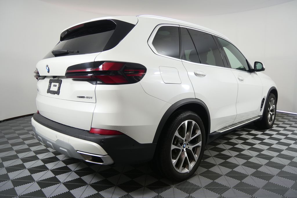 Thumbnail: 2025 BMW X5 - 3