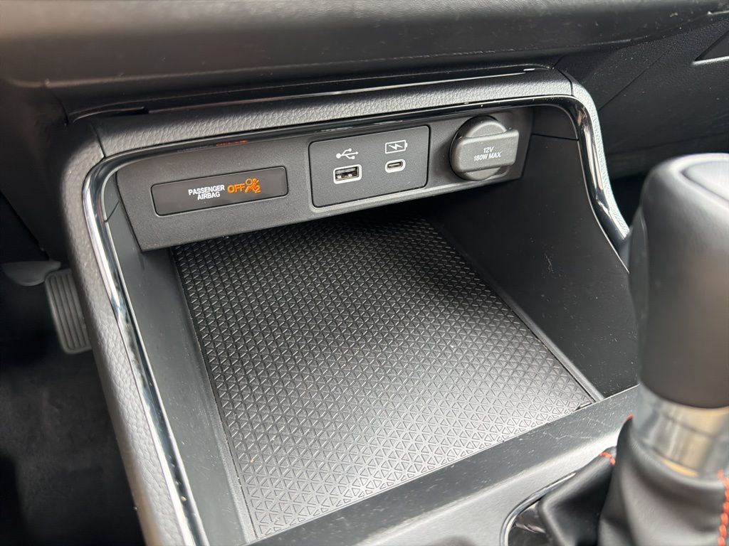 Thumbnail: 2023 Honda CR-V - 32