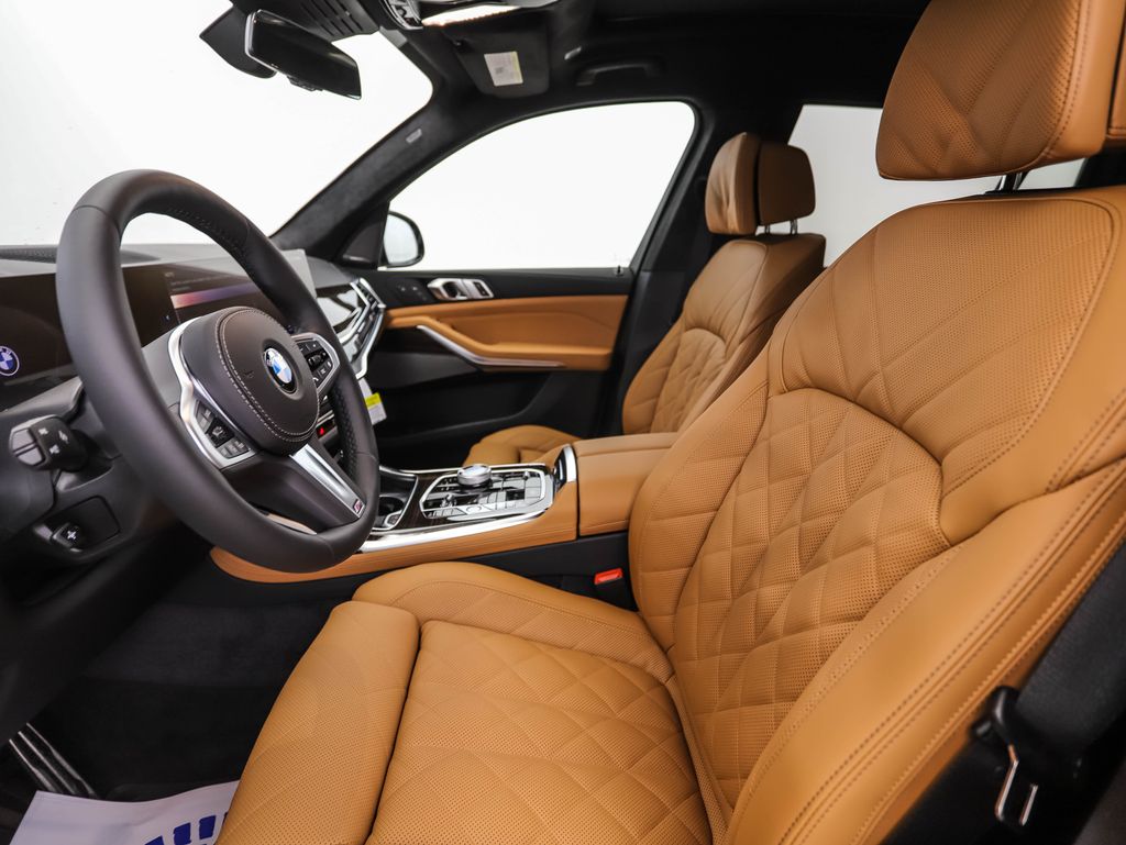 Thumbnail: 2026 BMW X7 - 12