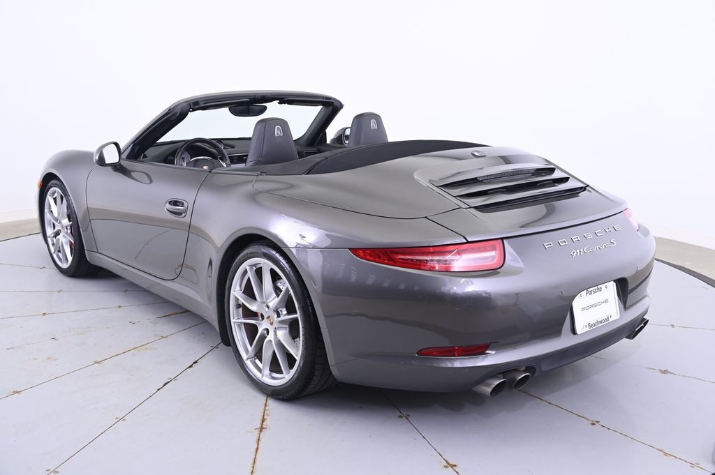Thumbnail: 2013 Porsche 911 - 3