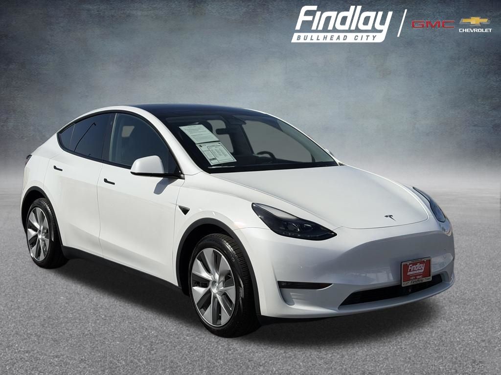 Pearl White Multi-Coat 2023 Tesla Model Y SUV / Crossover All-Wheel Drive 1-Speed Automatic