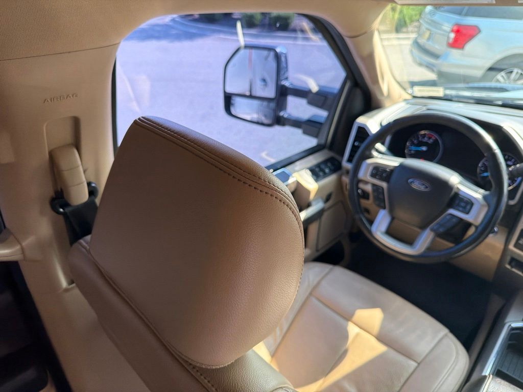 2021 Ford F-250 Super Duty LARIAT