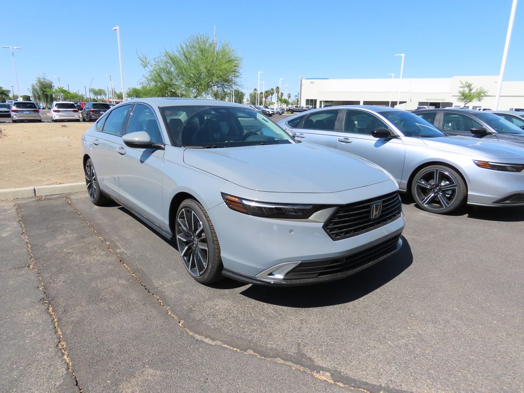 2025 Honda Accord Touring 3