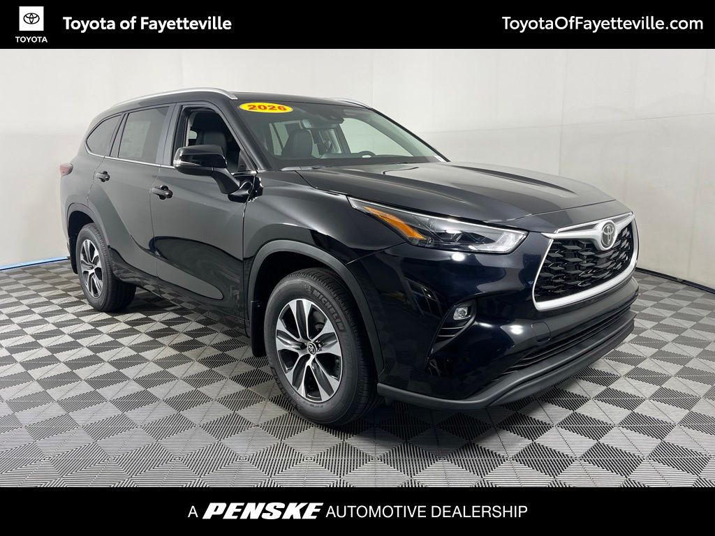 Thumbnail: 2026 Toyota Highlander - 7