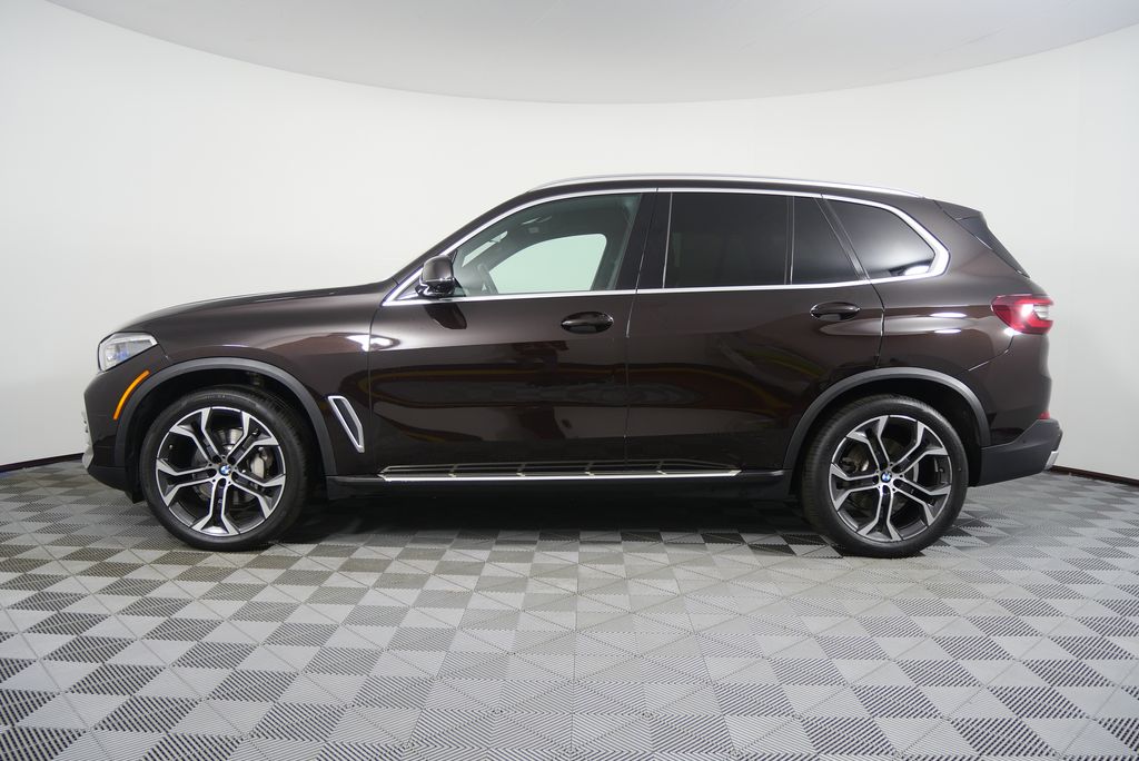Thumbnail: 2023 BMW X5 - 6