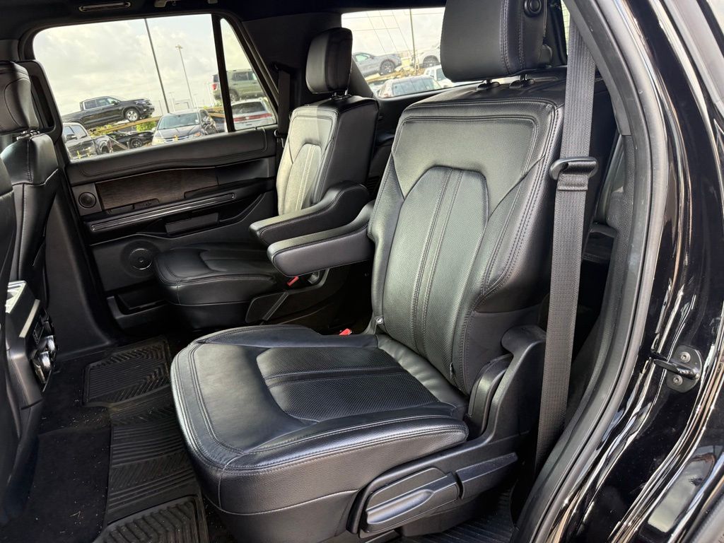 Thumbnail: 2020 Ford Expedition - 10