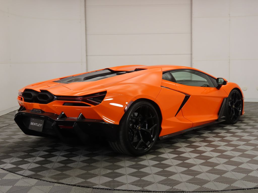 2024 Lamborghini   5