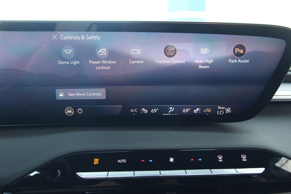 Used 2025 Buick Enclave SUV