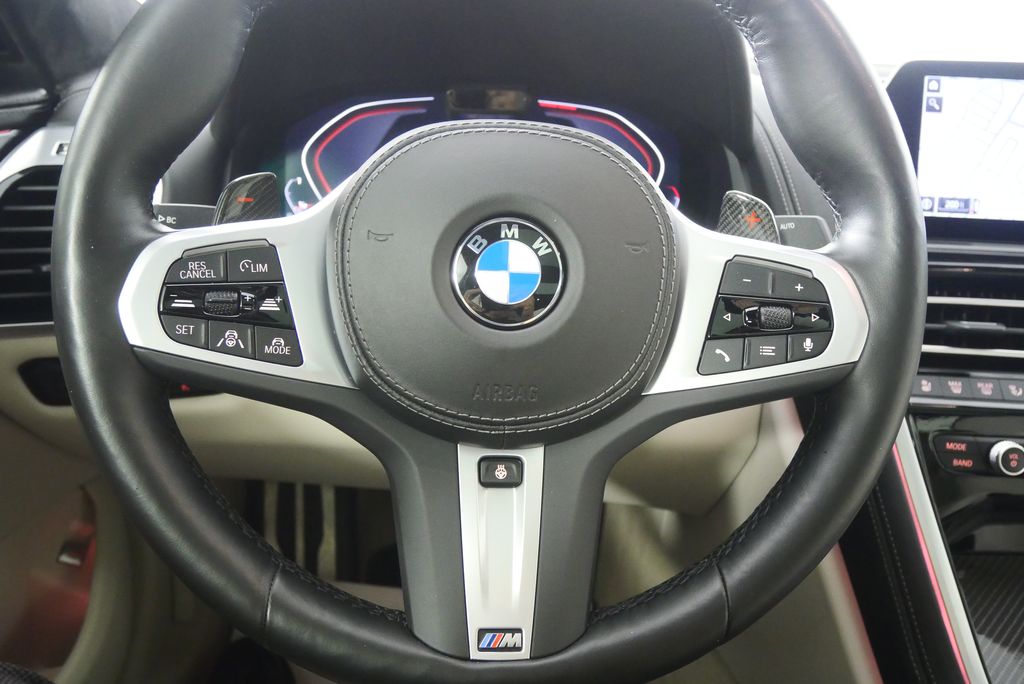 Thumbnail: 2022 BMW 8 Series - 26