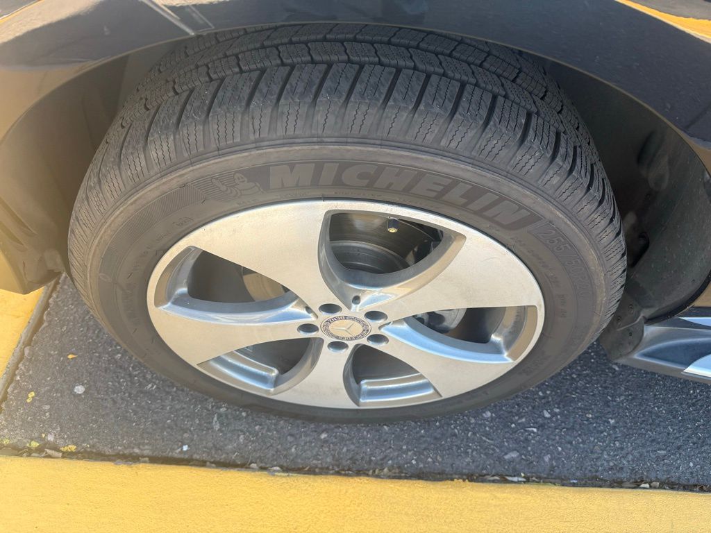 Thumbnail: 2016 Mercedes-Benz GLE - 11