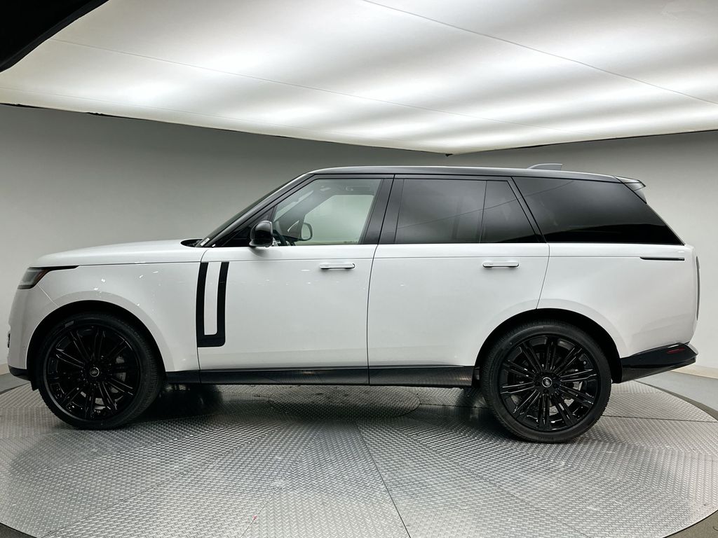 Thumbnail: 2025 Land Rover Range Rover - 2