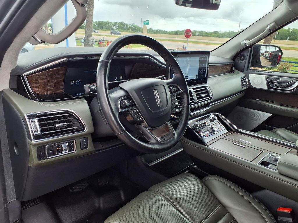 2024 Lincoln Navigator L Black Label Gray at Wharton Ford