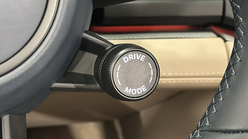 Thumbnail: 2024 Porsche Panamera - 22